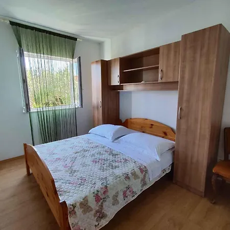 Apartment In 36359 Sevid